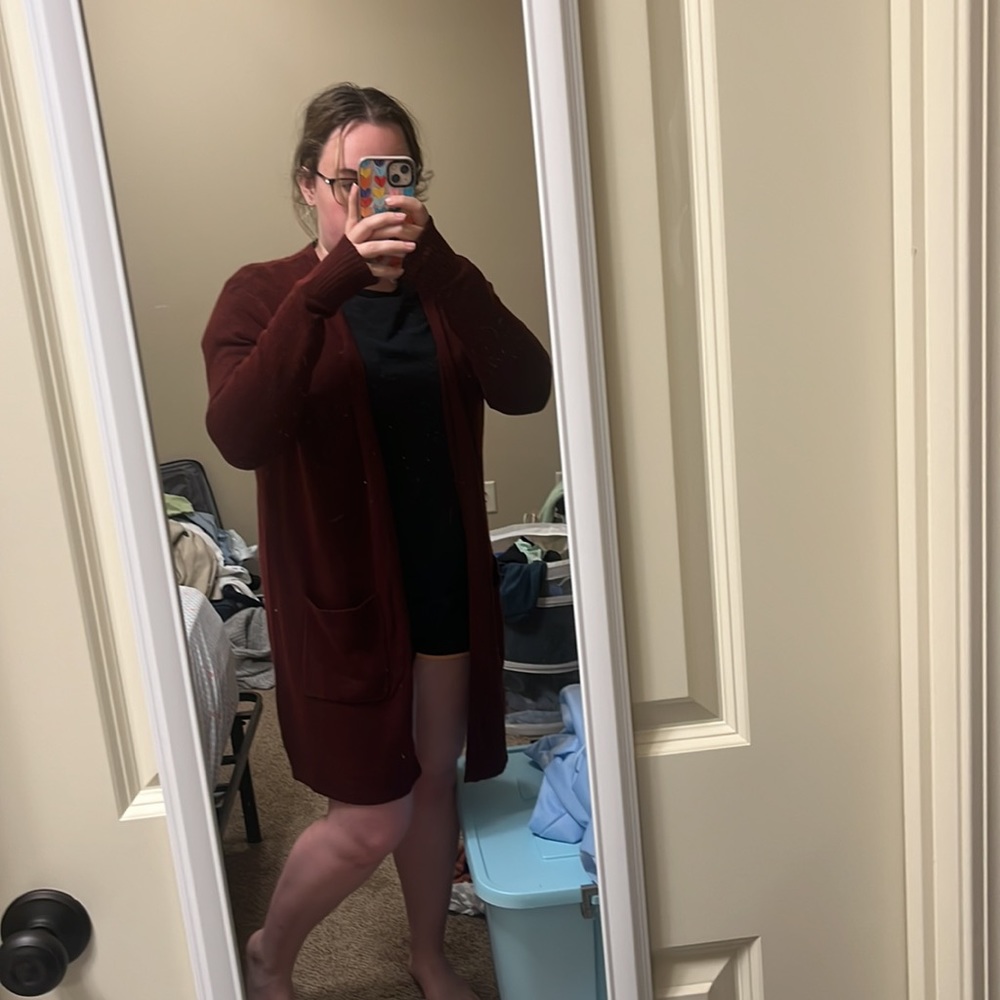 BNWT maroon cardigan - Picture 2 of 4